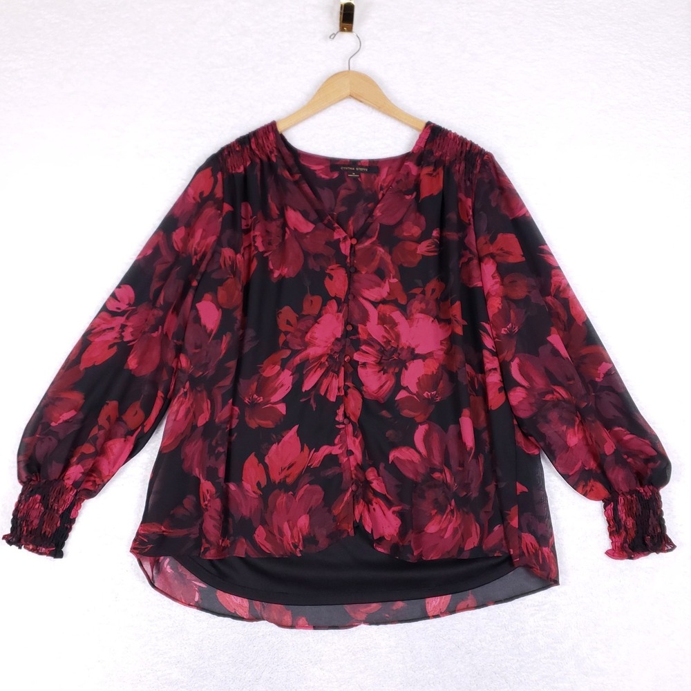 Cynthia Steffe Floral Button Front Blouse 1X‎ Red